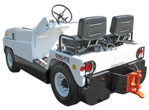 CT5E Electric Baggage/Cargo Tractor view 3