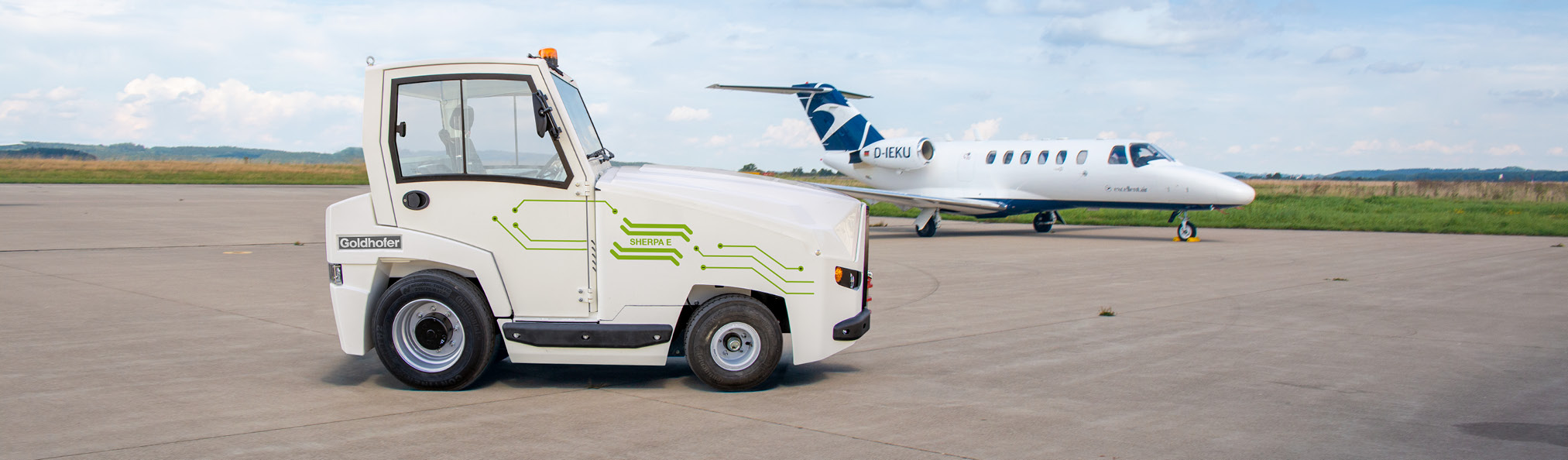 Goldhofer SHERPA E Electric Cargo and Pushback Tractor