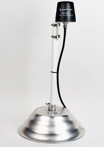 8230AJ GPS/GNSS Anti-Jam Outdoor Antenna view 3